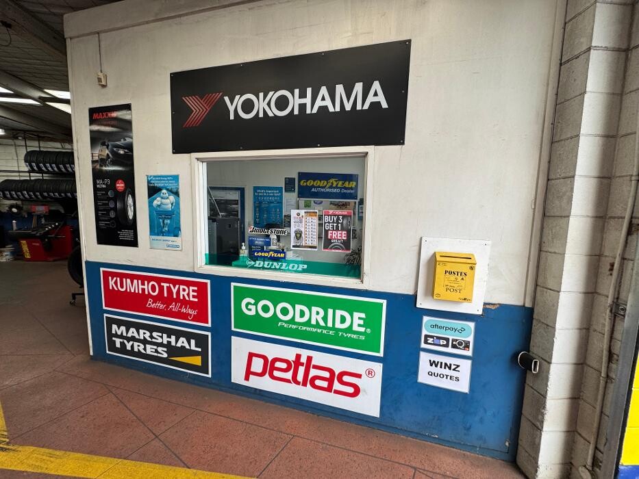 Images Tyretraders West