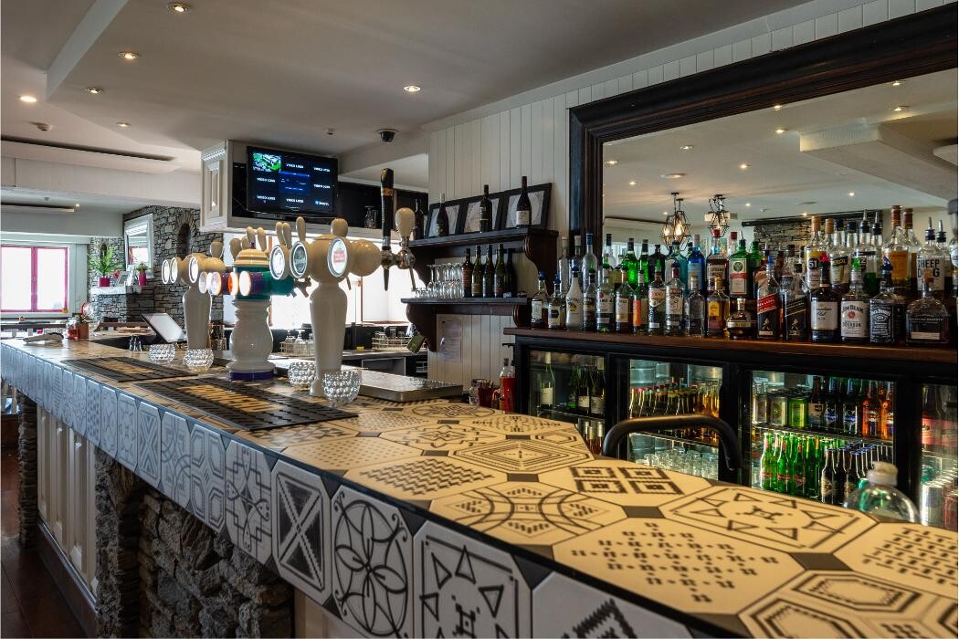 Images Social Club - Greerton