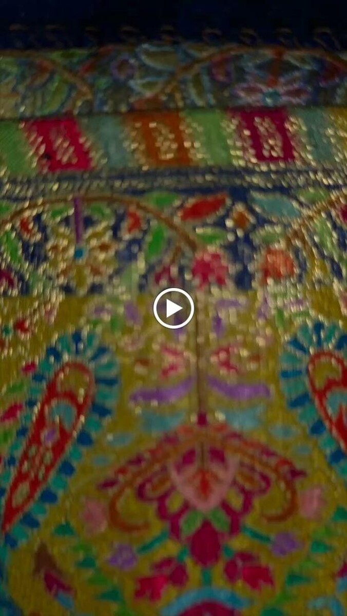 Images SAAISNEH INDIAN COUTURIER