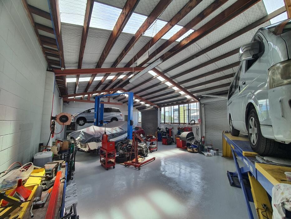 Images Railside Auto Centre