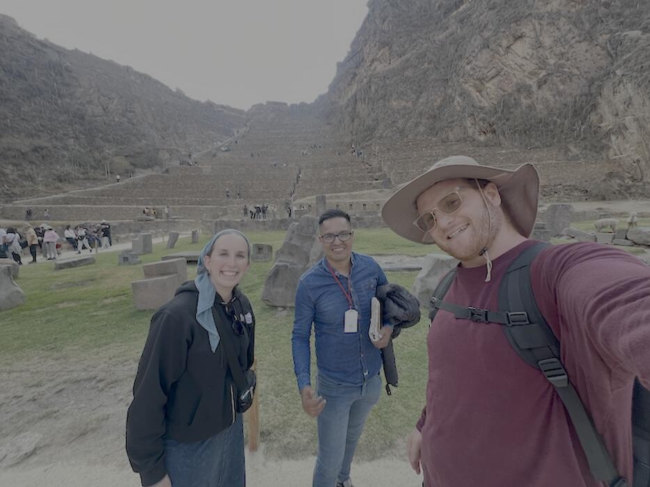Images Encuentros Peru Adventure - Inca Jungle Trek to Machu Picchu Operator