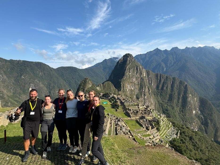 Images Encuentros Peru Adventure - Inca Jungle Trek to Machu Picchu Operator