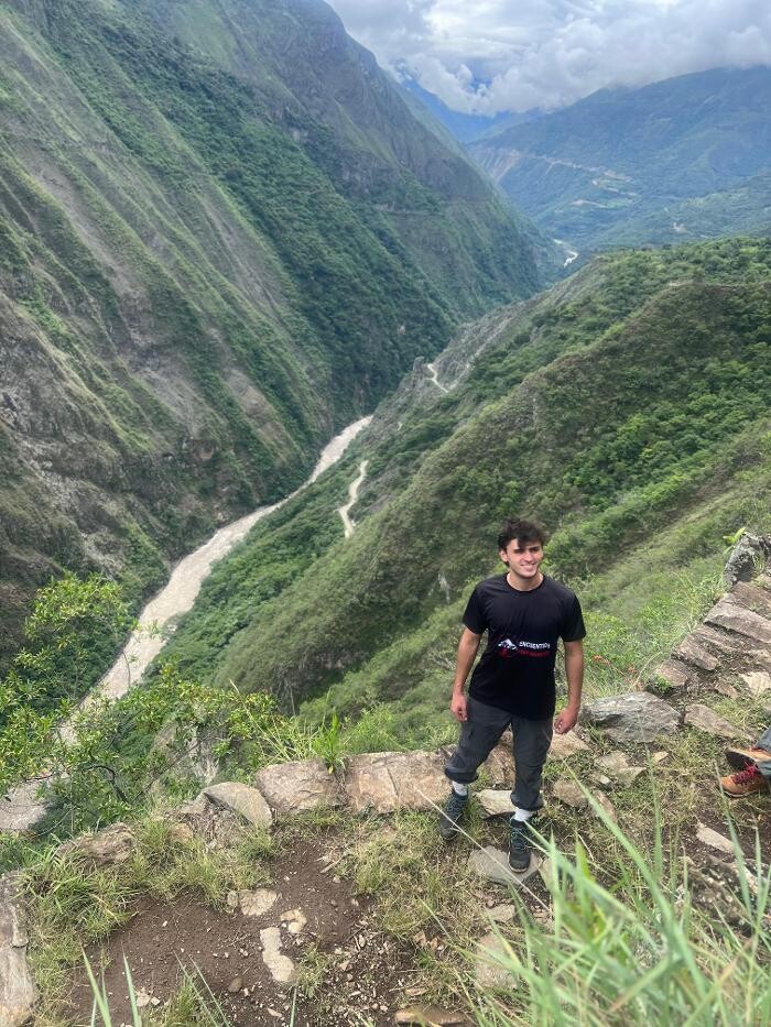 Images Encuentros Peru Adventure - Inca Jungle Trek to Machu Picchu Operator