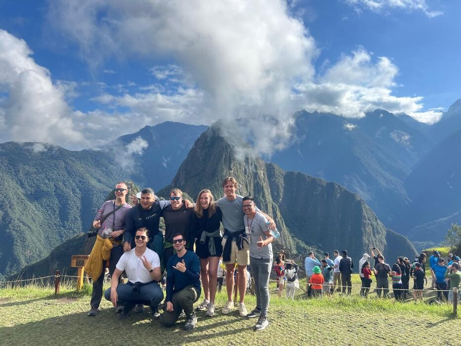 Images Encuentros Peru Adventure - Inca Jungle Trek to Machu Picchu Operator