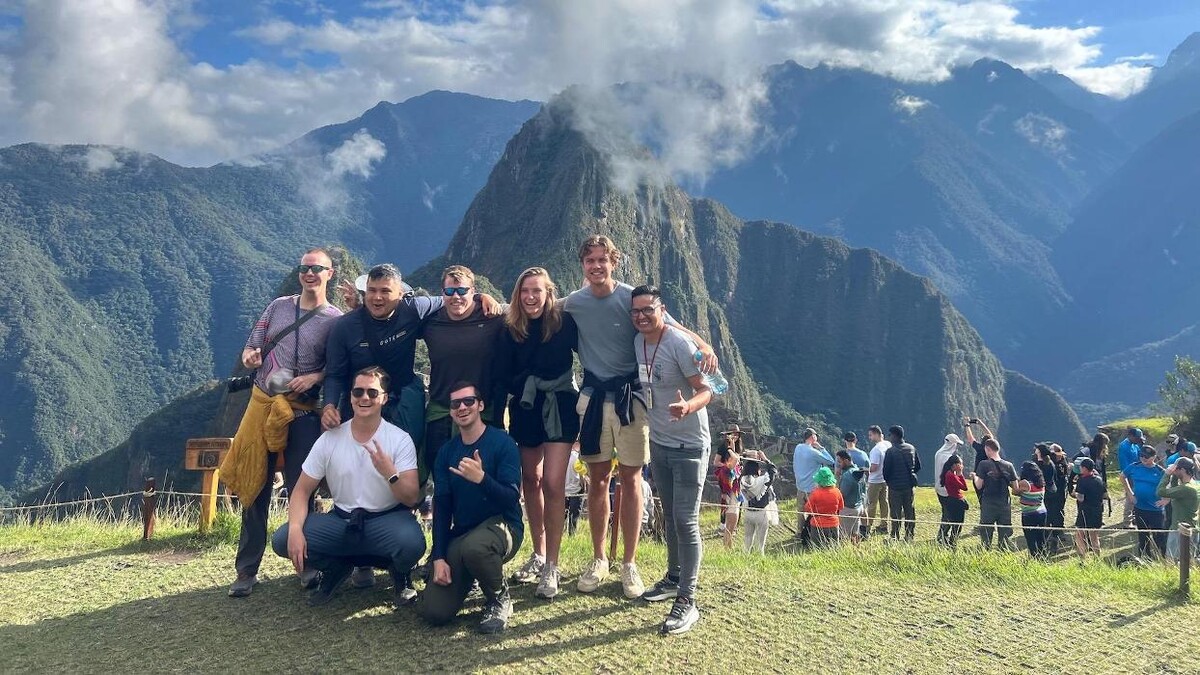Images Encuentros Peru Adventure - Inca Jungle Trek to Machu Picchu Operator