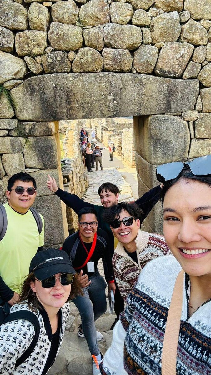 Images Encuentros Peru Adventure - Inca Jungle Trek to Machu Picchu Operator