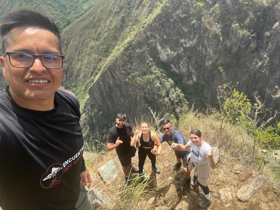 Images Encuentros Peru Adventure - Inca Jungle Trek to Machu Picchu Operator