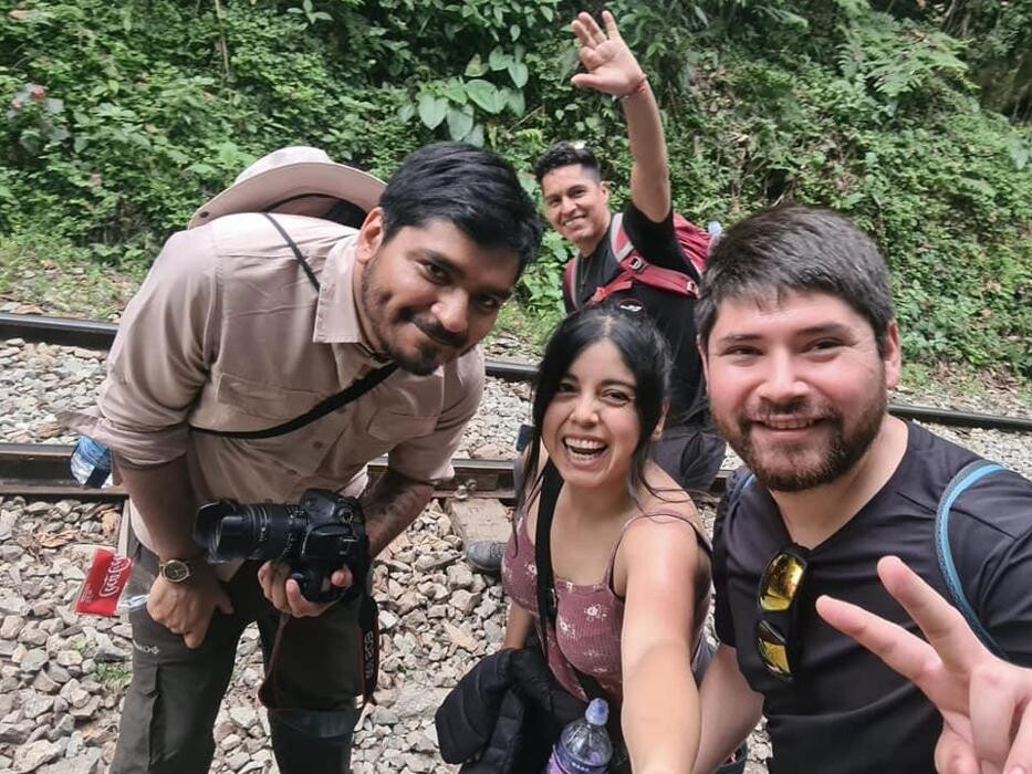 Images Encuentros Peru Adventure - Inca Jungle Trek to Machu Picchu Operator