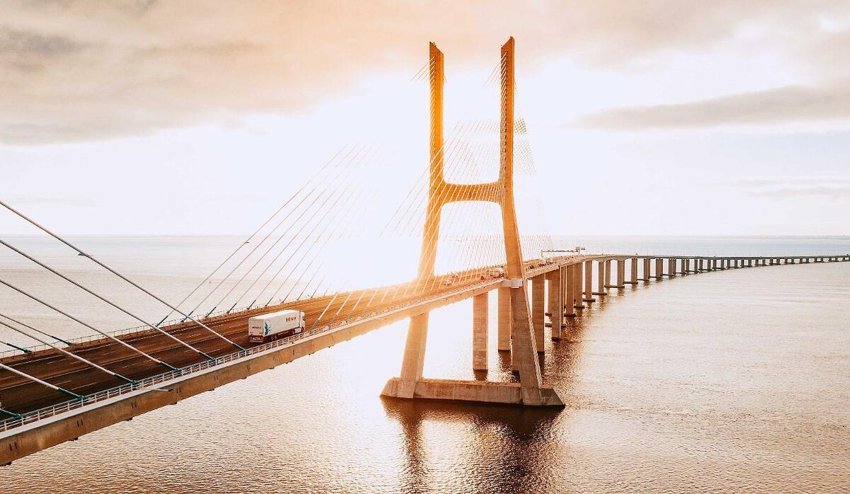 Images Hellmann Worldwide Lojistik Ltd. Sti