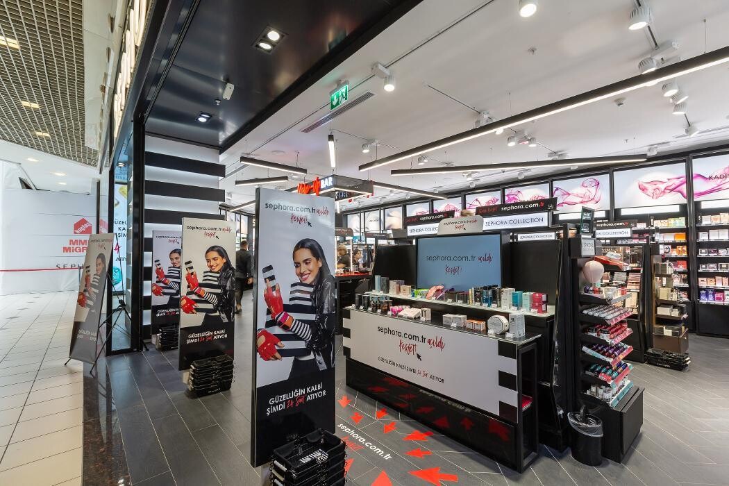 Images SEPHORA CEVAHIR AVM