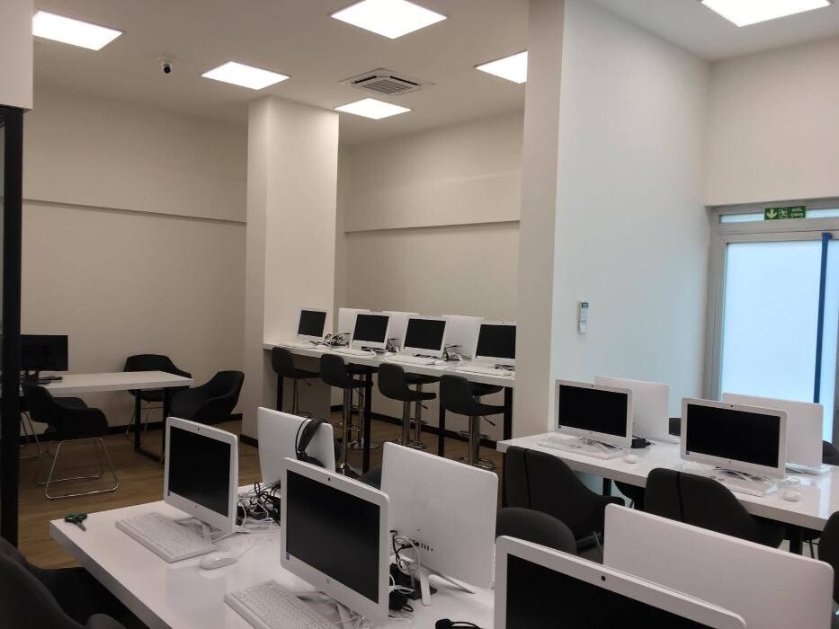 Images Wall Street English