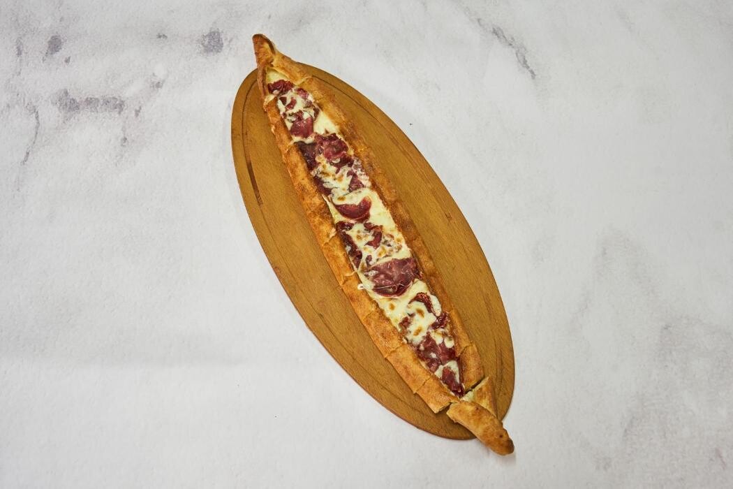 Images Elise Karadeniz Pide & Lahmacun