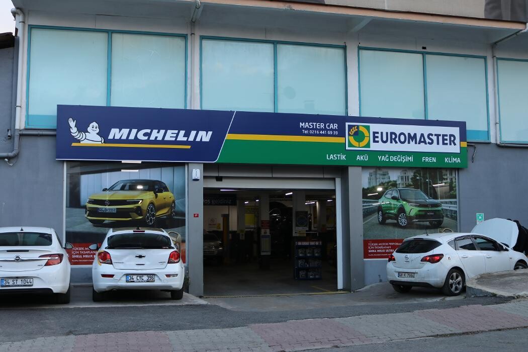 Images Master Car Service - Euromaster