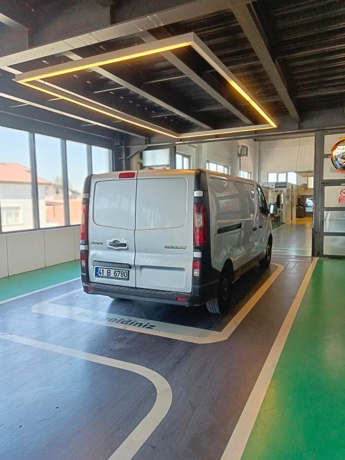 Images Renault Ernaz Servis Sakarya
