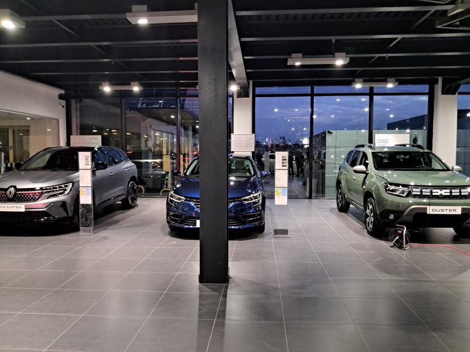 Images Renault Ernaz Servis Sakarya