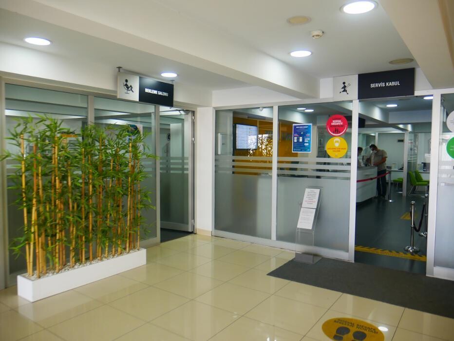 Images Renault Akbak Ankara