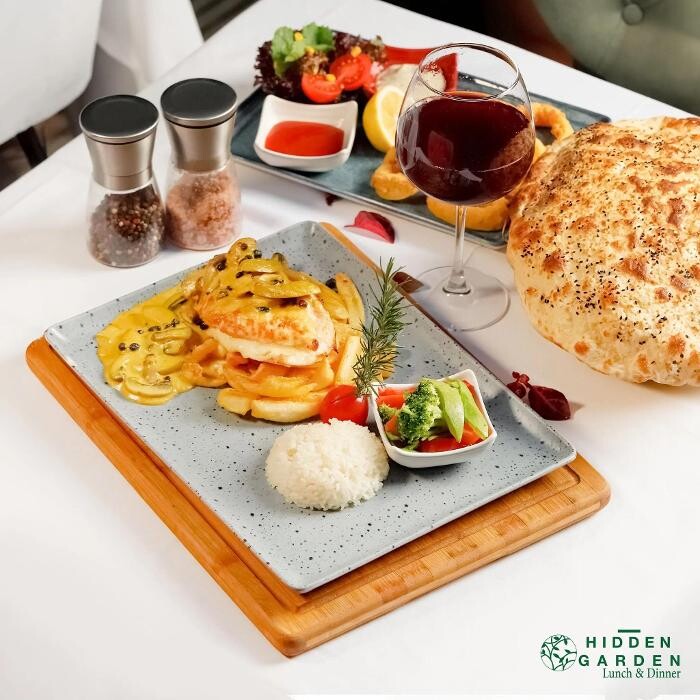 Images Hidden Garden Restaurant Sultanahmet