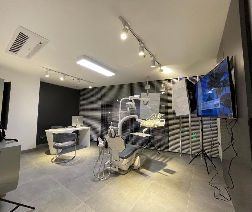 Images Ortodonti Uzmanı Çağrı Şibal - Ortodontik Tedavi I İzmir Şeffaf Plak I invisalign