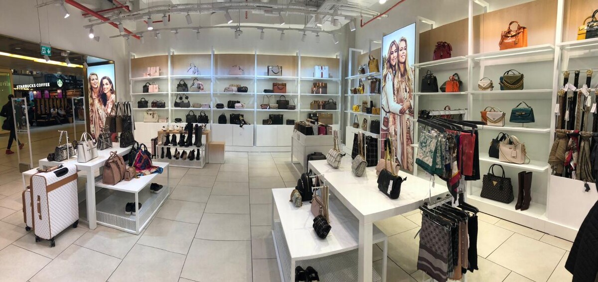 Images GUESS ACCESSORIES
