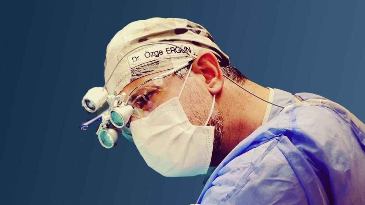 Images Dr Ozge Ergun Aesthetic Surgery-Breast Lift-Face Lift-Rhinoplasty-Vaser Liposuction-BBL