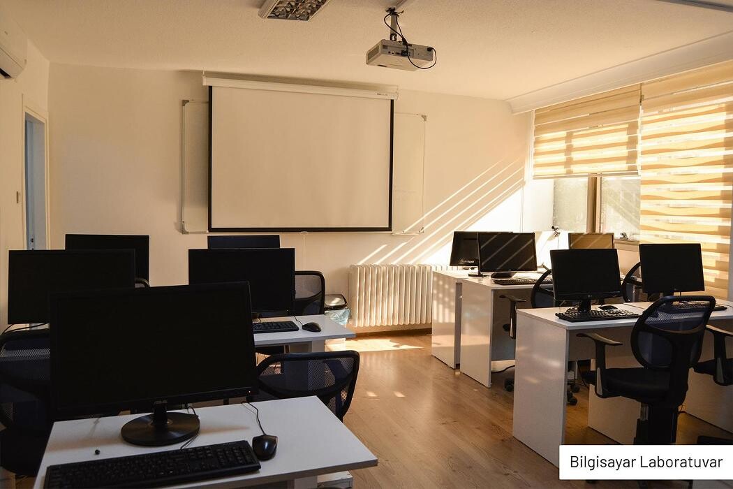 Images Vektörel Bilişim Yazılım Kursu Autocad Kursu Solidworks Kursu 3dsmax Kursu Grafik Tasarım Kursu Revit Kursu Python Kursu