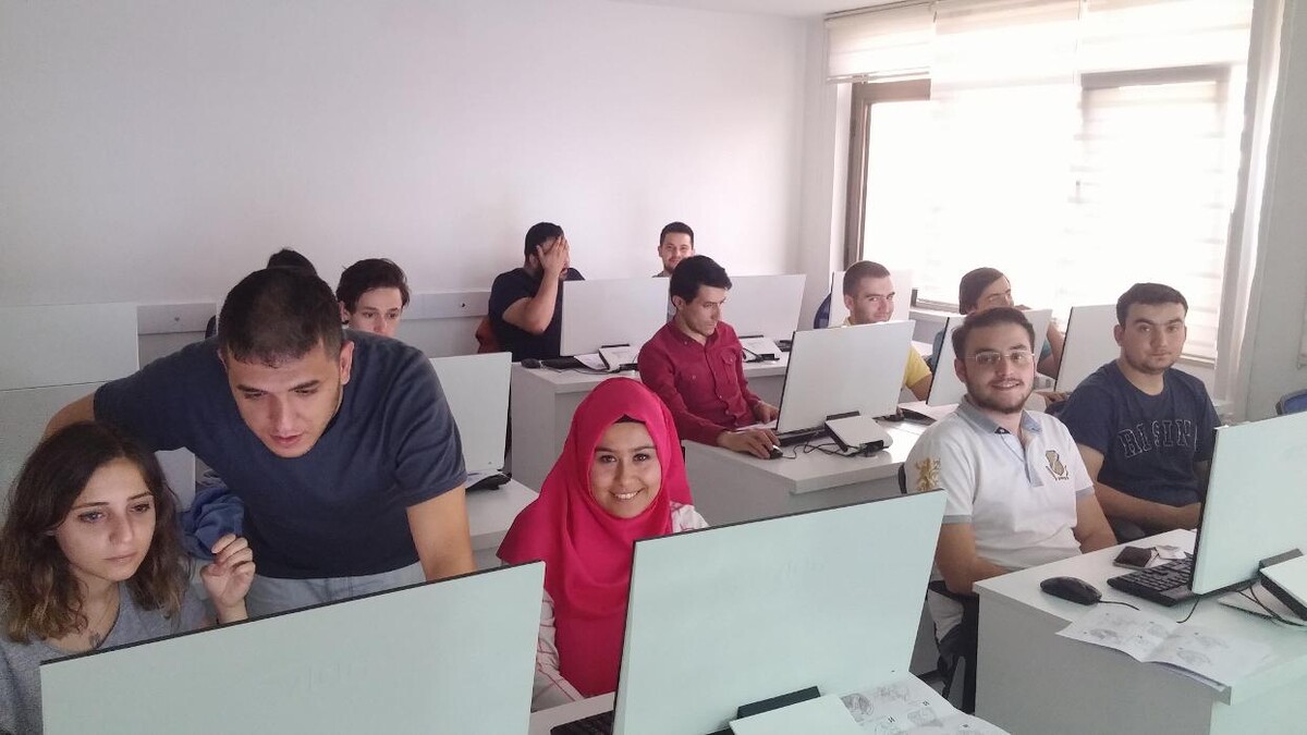 Images Vektörel Bilişim Yazılım Kursu Autocad Kursu Solidworks Kursu 3dsmax Kursu Grafik Tasarım Kursu Revit Kursu Python Kursu