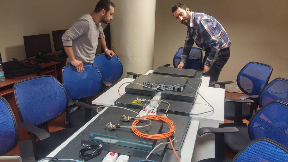 Images Vektörel Bilişim Yazılım Kursu Autocad Kursu Solidworks Kursu 3dsmax Kursu Grafik Tasarım Kursu Revit Kursu Python Kursu