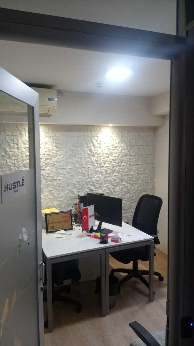 Images Hustle Travel