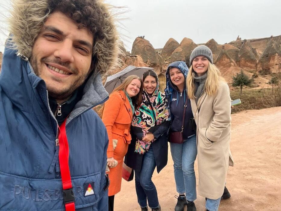 Images Hustle Travel