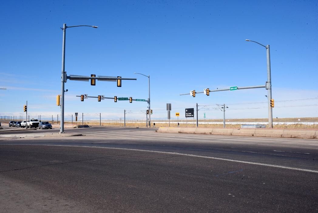 Images Avis Car Rental