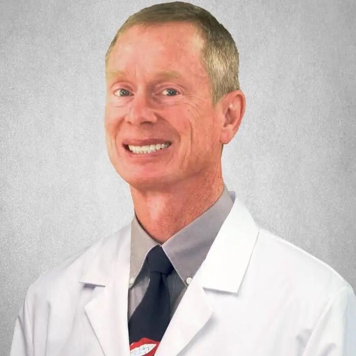 Thomas E. Moore, DDS Logo