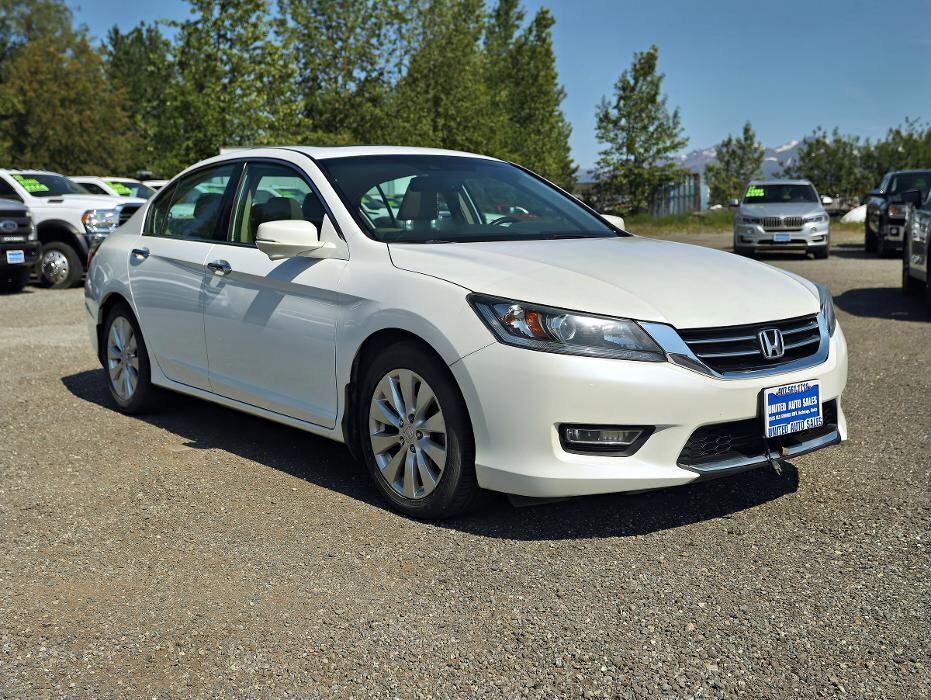 Images United Auto Sales