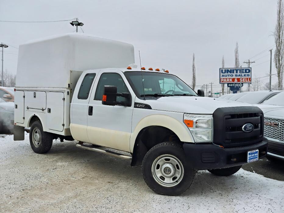 Images United Auto Sales