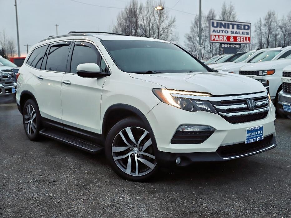 Images United Auto Sales