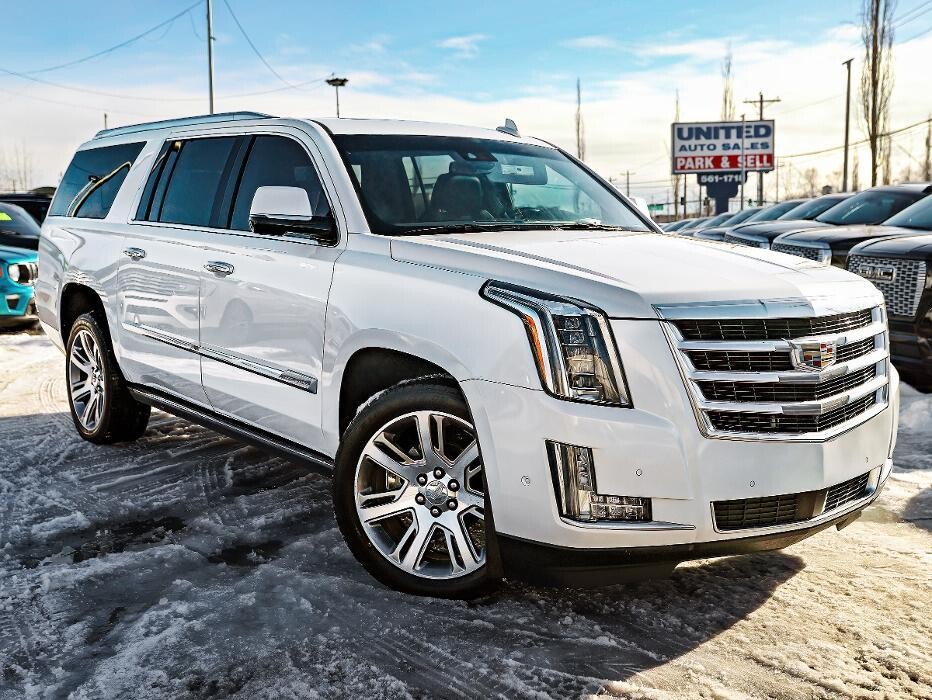 Images United Auto Sales