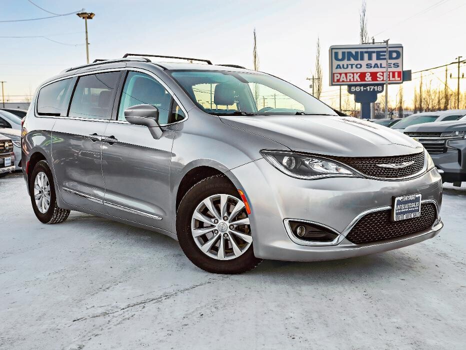 Images United Auto Sales