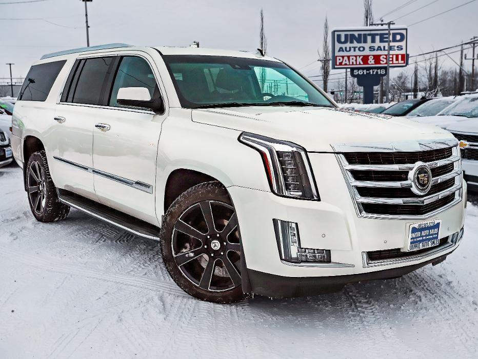 Images United Auto Sales