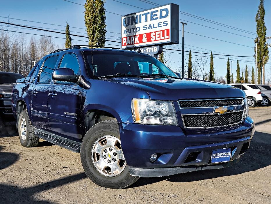 Images United Auto Sales