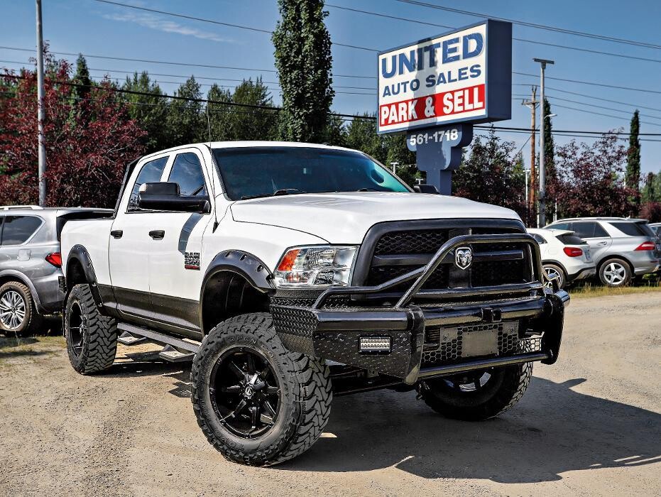 Images United Auto Sales