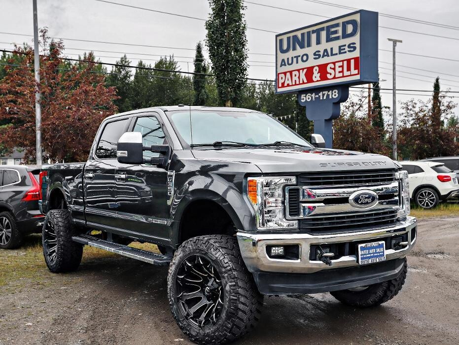 Images United Auto Sales