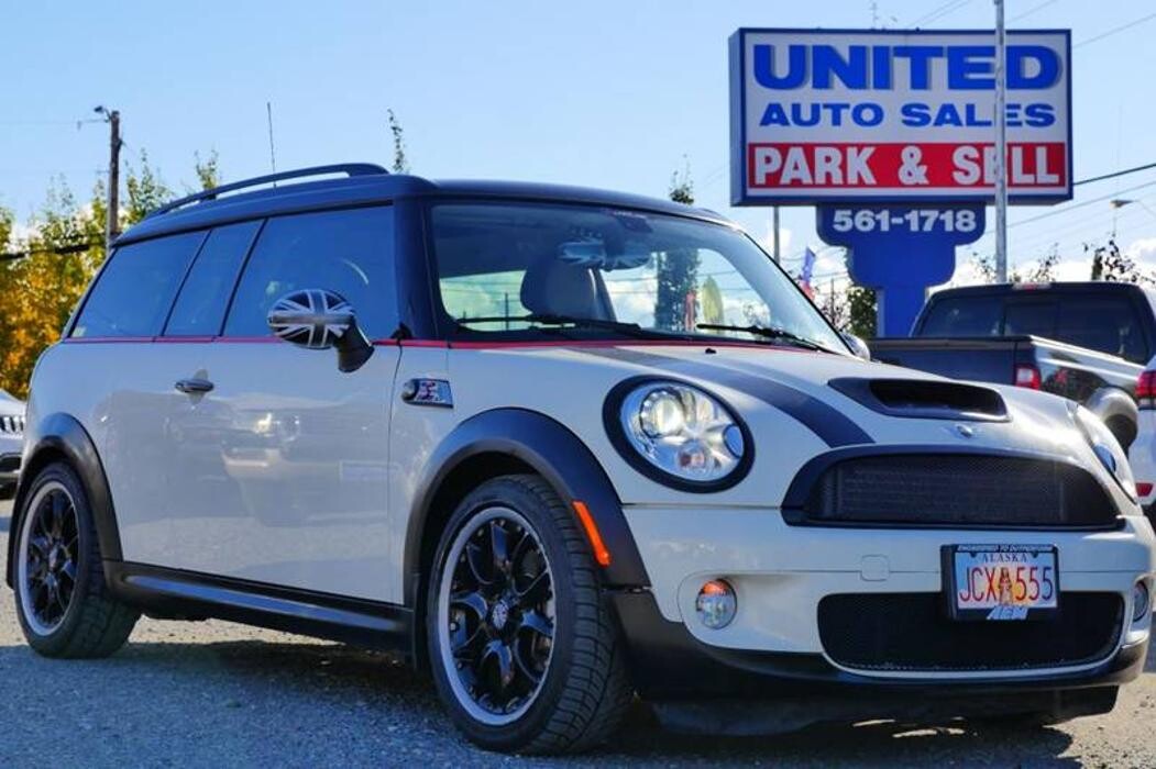 Images United Auto Sales