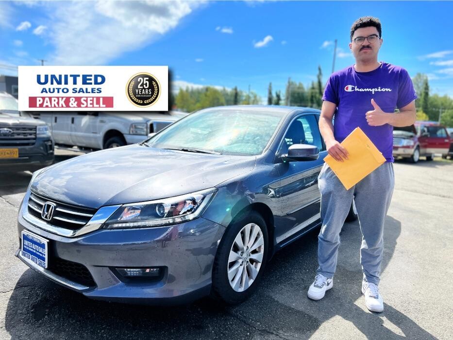 Images United Auto Sales