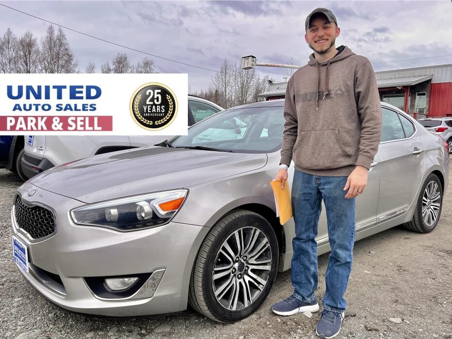 Images United Auto Sales