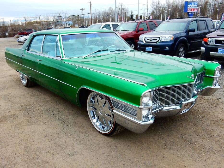 Images United Auto Sales