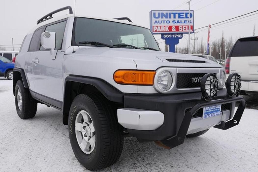 Images United Auto Sales