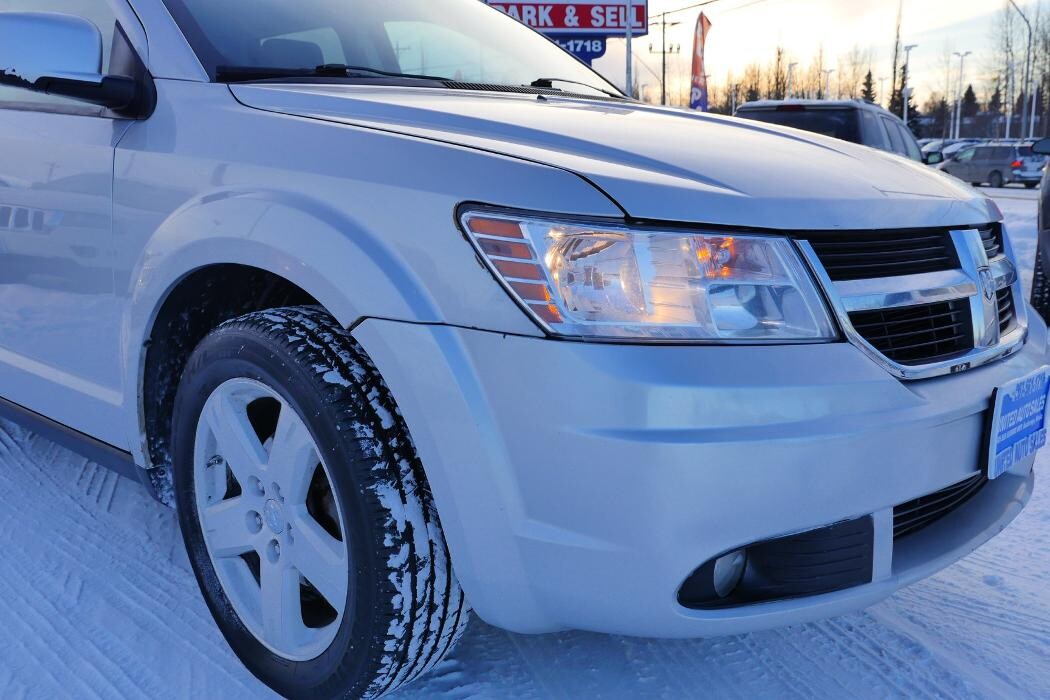 Images United Auto Sales