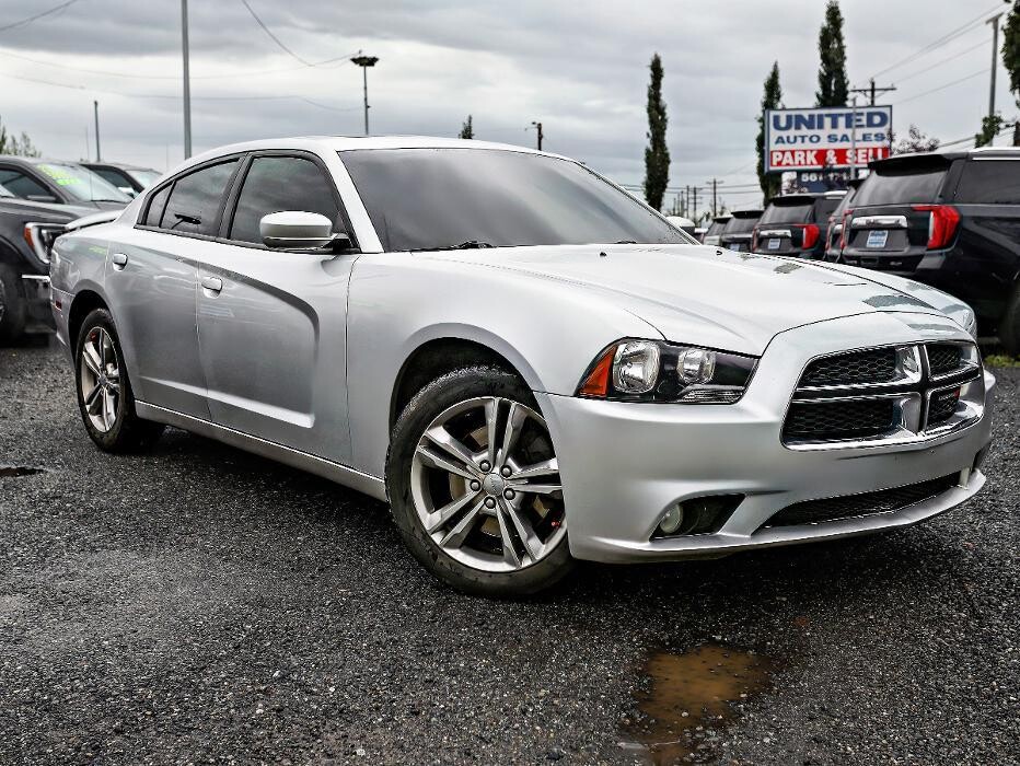 Images United Auto Sales