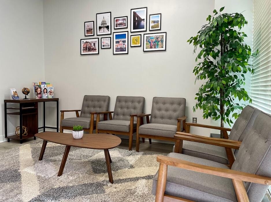 Images Tulips Periodontics & Dental Implants