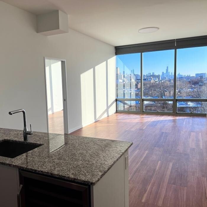 Images Optima Lakeview