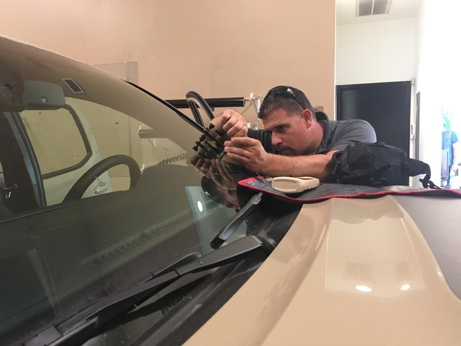Images Clear Quality Auto Glass